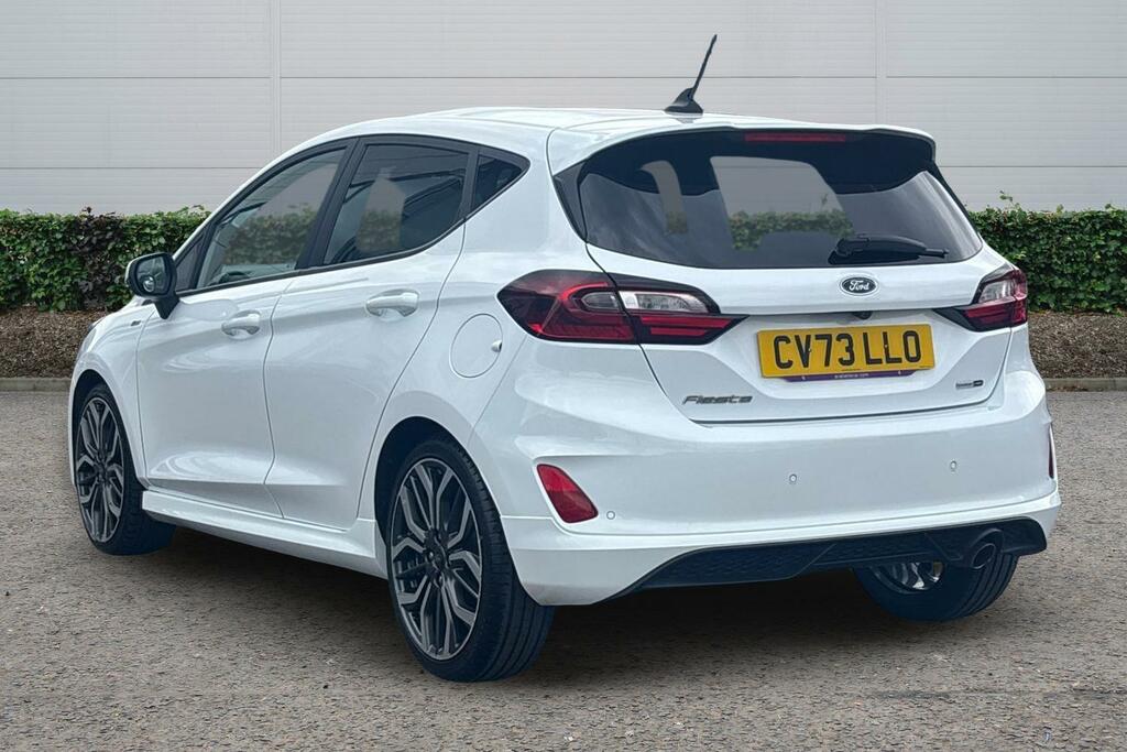 Ford Fiesta 1.0 Ecoboost Hybrid Mhev 125 St-line X CV73LLO White #3
