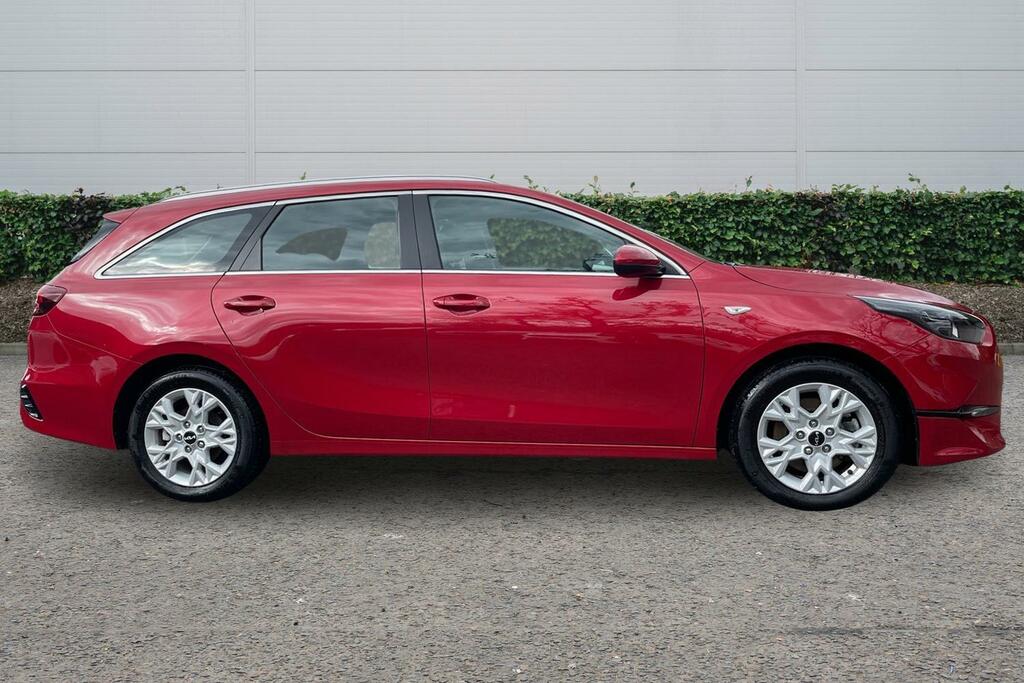 Kia Ceed 1.5T Gdi Isg 138 2 BL25UKK Red #3
