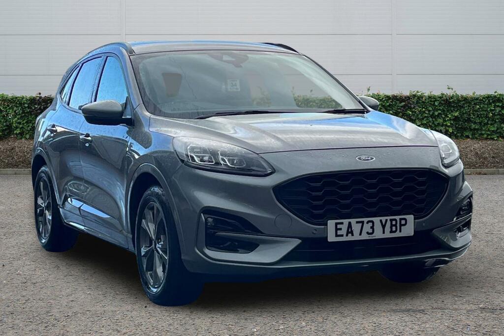 Ford Kuga 1.5 Ecoboost 150 St-line Edition Silver