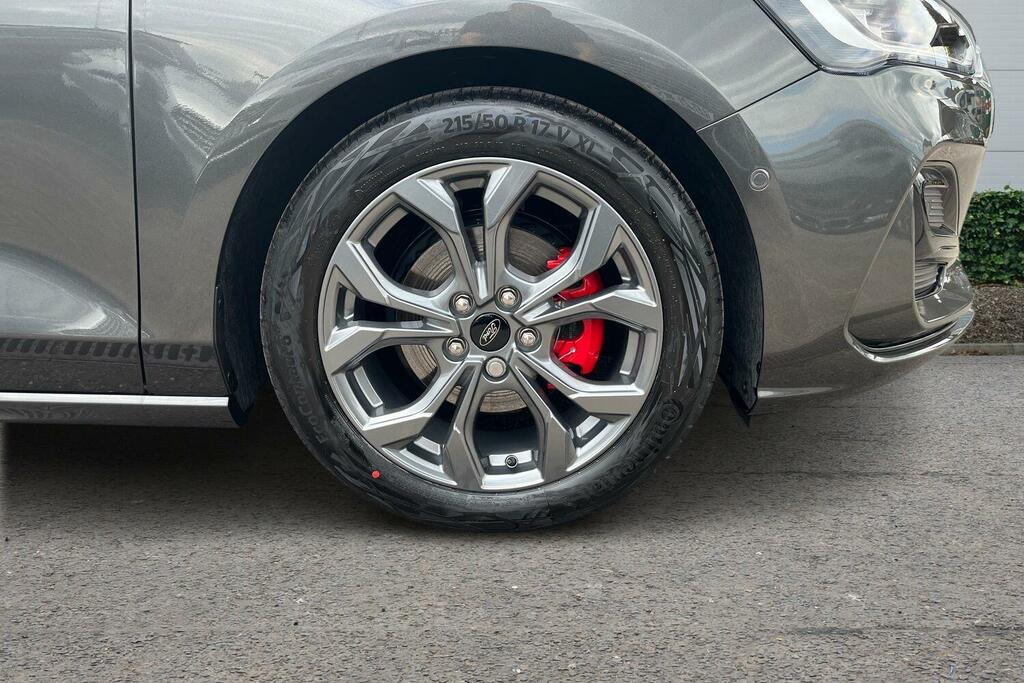 Ford Focus 1.0 Ecoboost Hybrid Mhev 155 St-line  #6