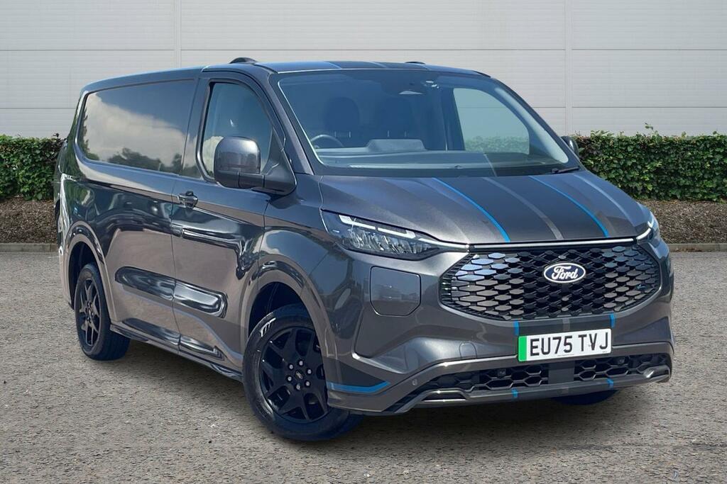 Ford Transit Custom 160Kw 65Kwh H1 Van Sport
