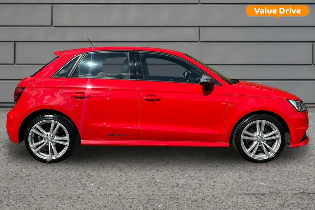 Audi A1 S1 Tfsi Quattro Red #3