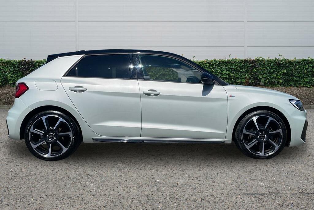 Audi A1 30 Tfsi 110 Black Edition S Tronic NG73GWE Silver #3