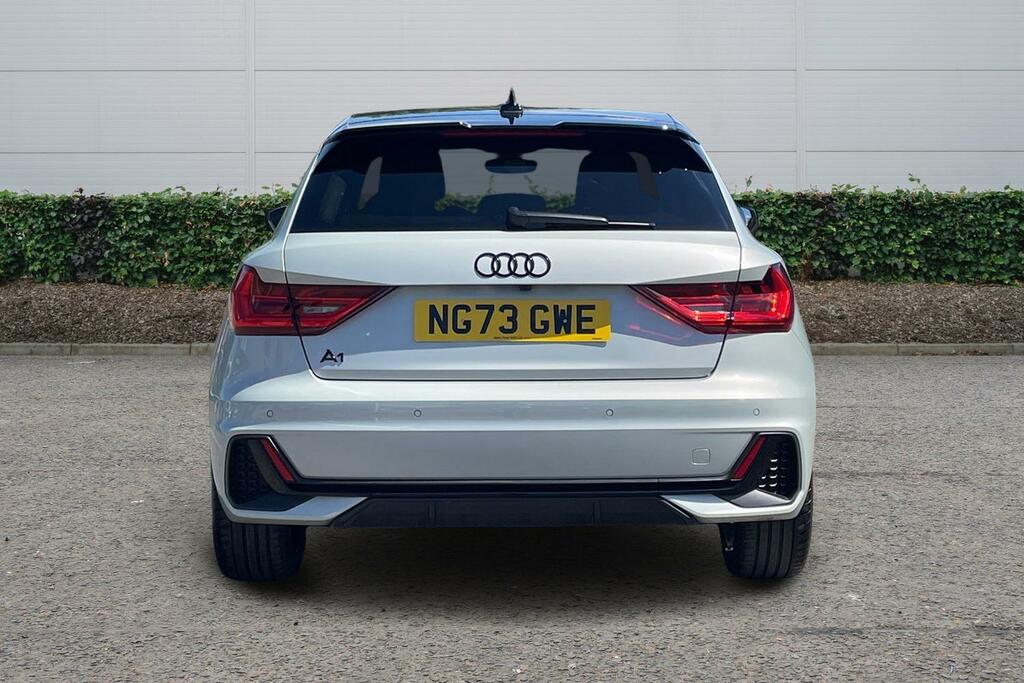 Audi A1 30 Tfsi 110 Black Edition S Tronic NG73GWE Silver #5