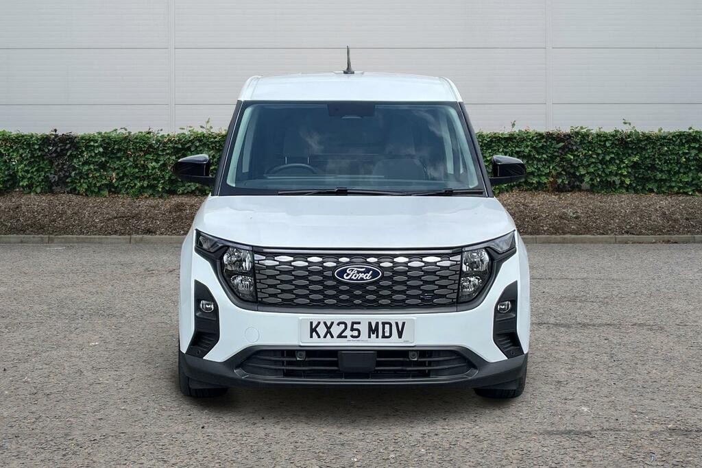 Ford Transit Courier 43Kwh Limited Swb KX25MDV White #4