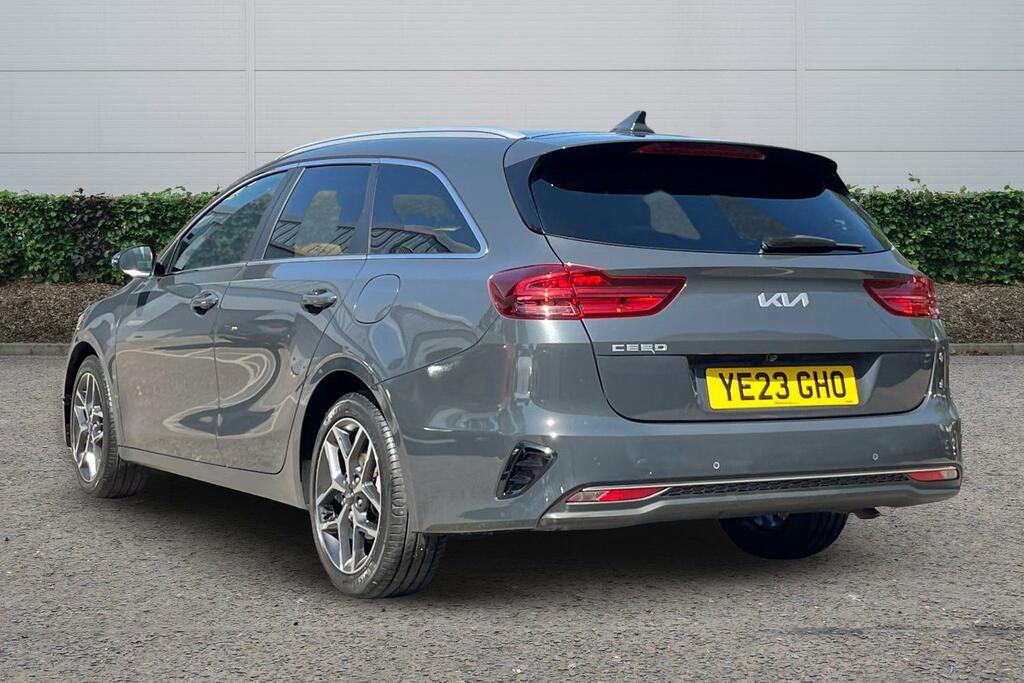 Kia Ceed 1.5T Gdi Isg 138 3 YE23GHO Grey #2