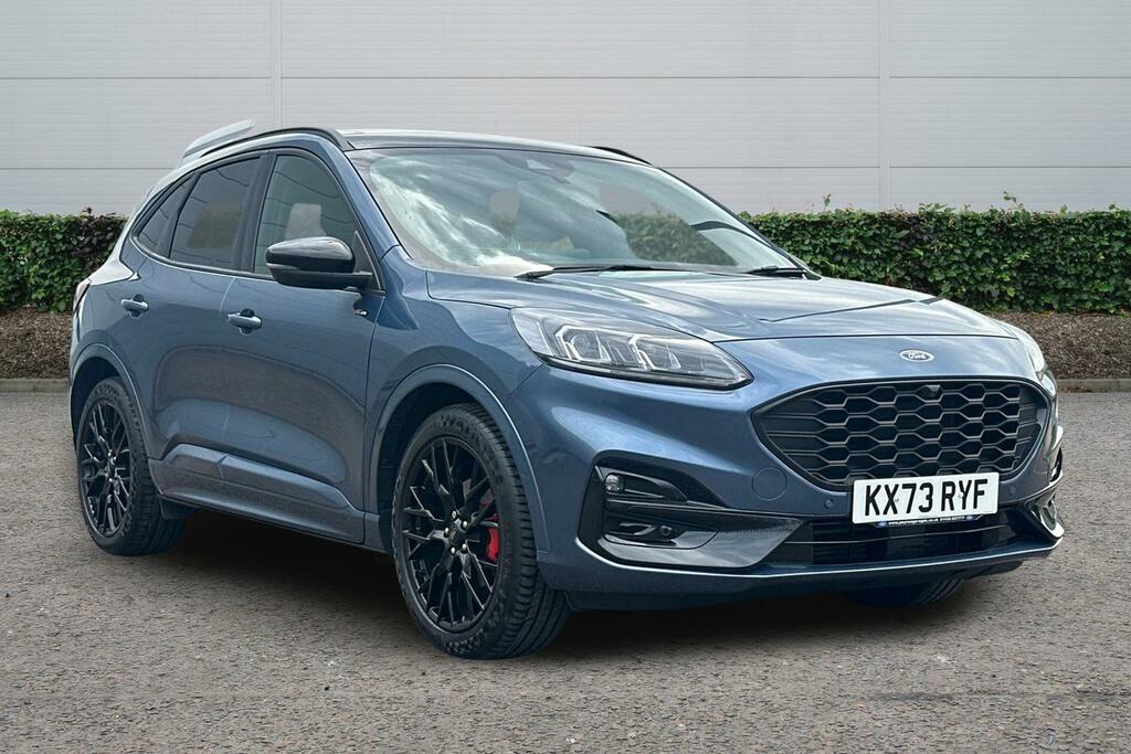 Ford Kuga 1.5 Ecoboost 150 Black Package Edition Blue