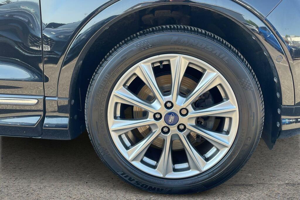 Ford Kuga 2.0 Tdci 180 Pan Roof Vignale CP17BNV Black #6