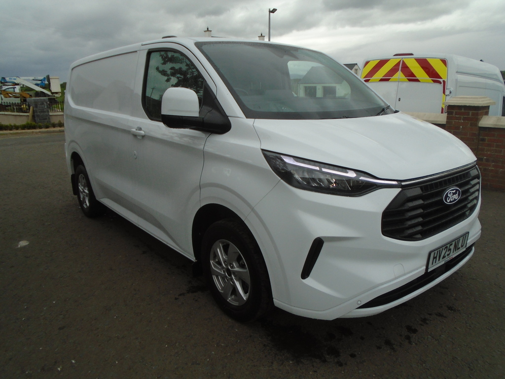 Ford Transit Custom Limited 136Hp. White