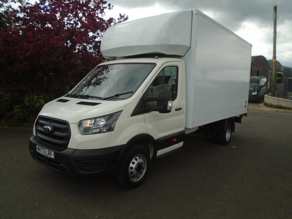 Ford Transit Custom 350 13Ft6 Luton 130Hp Twinwheel White #2