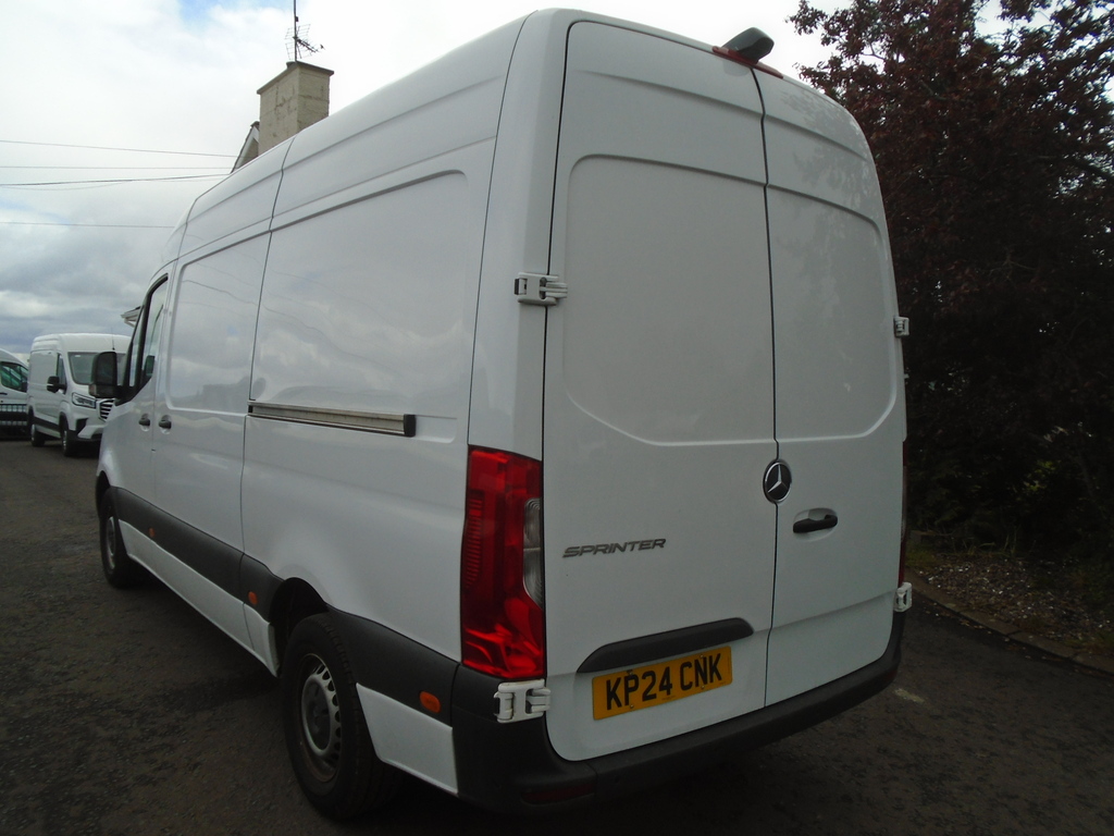 Mercedes-Benz Sprinter 315Cdi Mwb Hr Rwd. KP24CNK White #5