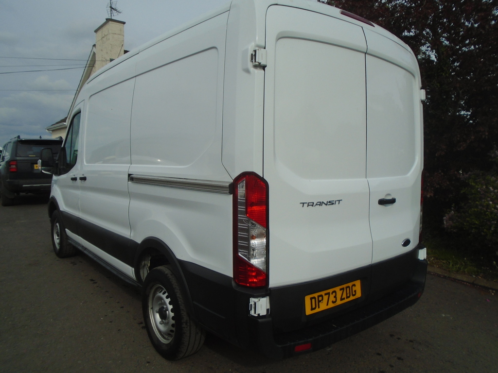 Ford Transit Custom 350 Mwb Mr 130Hp Rwd White #4