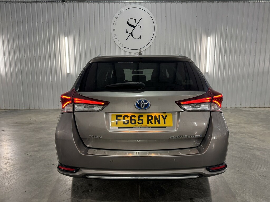 Toyota Auris Estate 1.8 Vvt-h Excel 201565 FG65RNY Brown #3