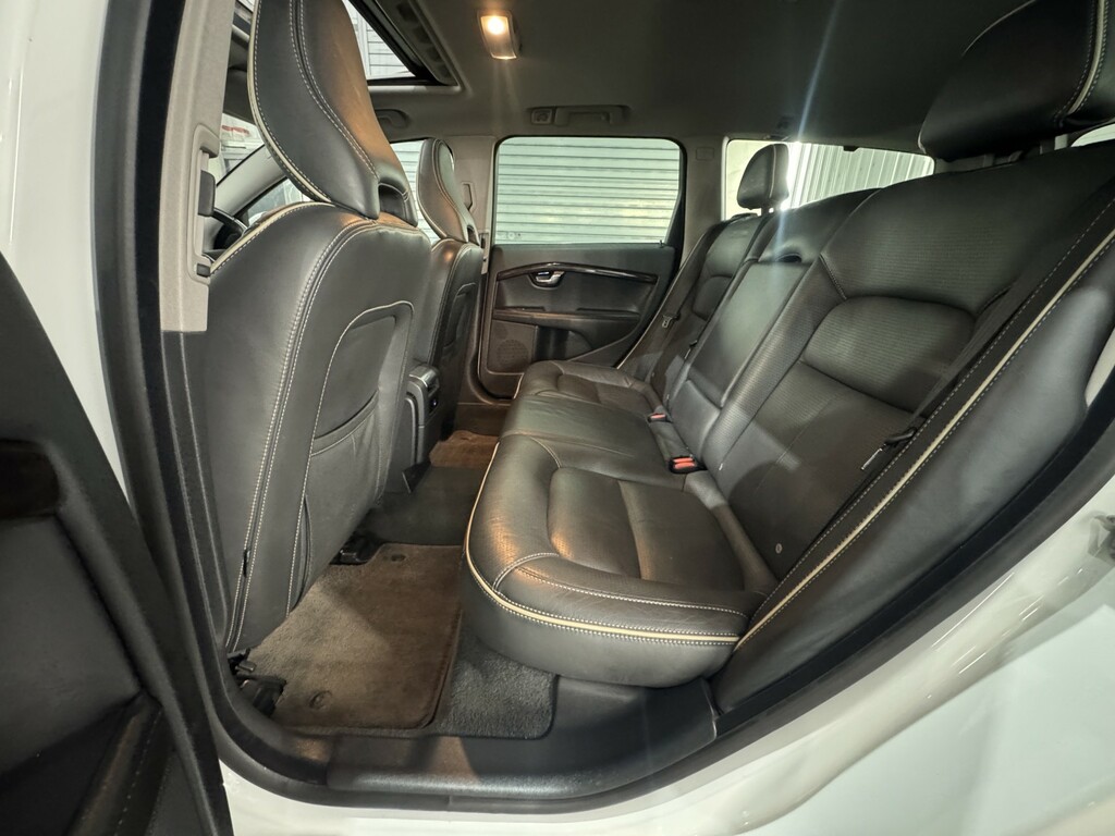 Volvo V70 D3 136 R Design Nav White #14