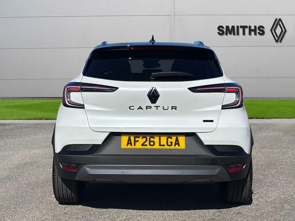 Renault Captur 1.8 E-tech Esprit Alpine Euro 6 Ss AF26LGA White #4