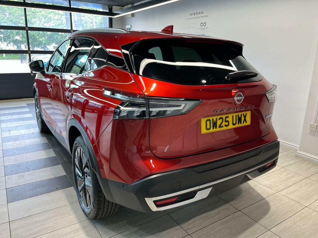 Nissan Qashqai 1.5 H E-power Tekna Euro 6 Ss OW25UWX Red #3