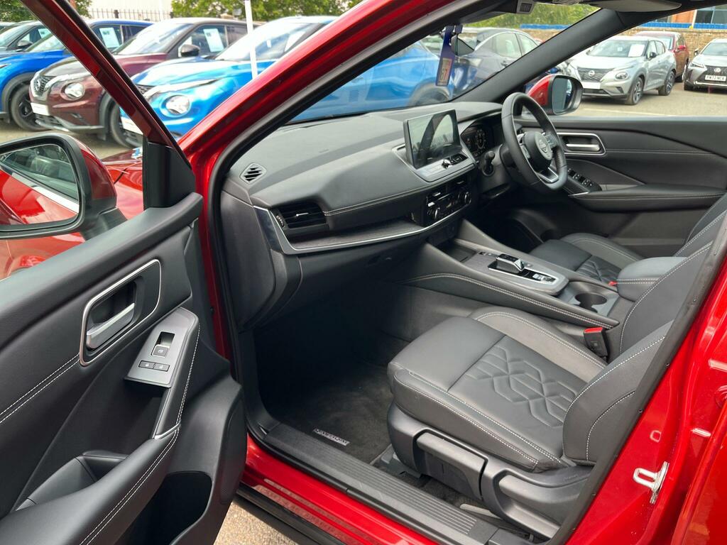 Nissan Qashqai 1.5 H E-power Tekna Euro 6 Ss OW25UWX Red #2