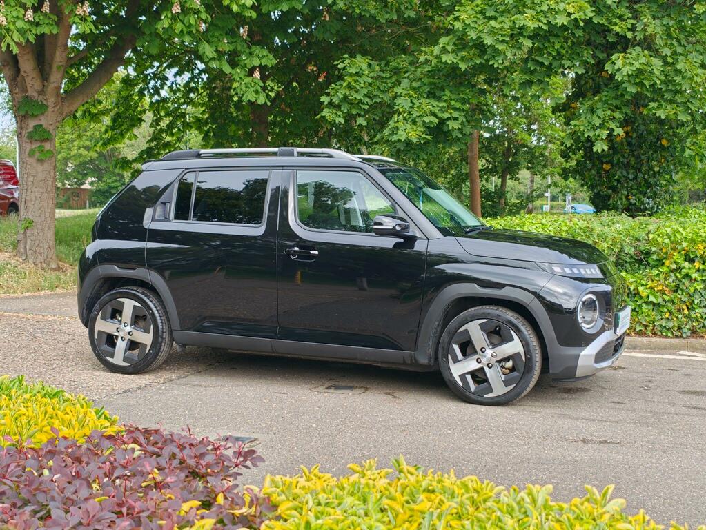Hyundai Inster Long Range 49Kwh 02 AK25HJN Black #4