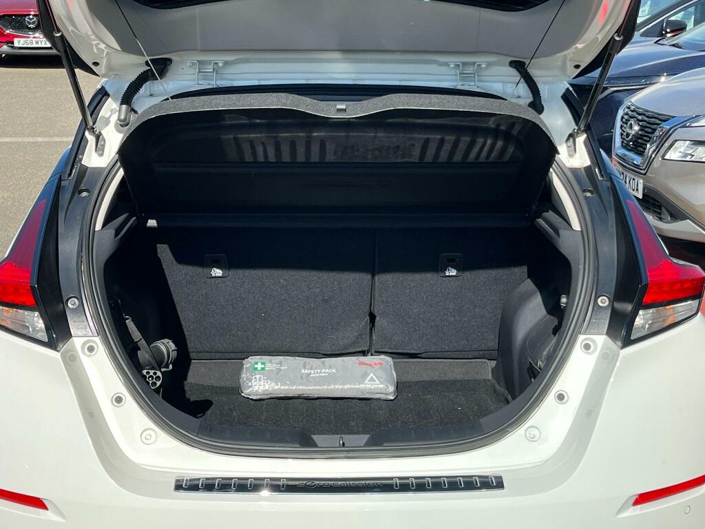 Nissan Leaf 39Kwh Shiro KM73XLT White #5
