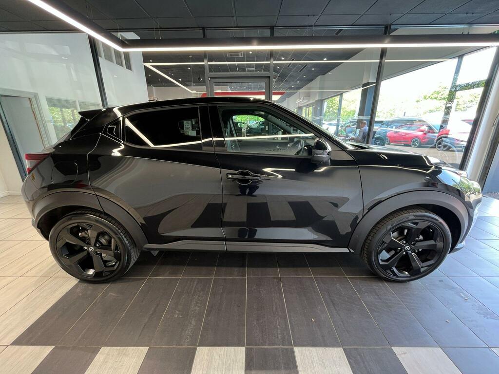 Nissan Juke 1.6 Tekna Euro 6 AE75WHL Black #4