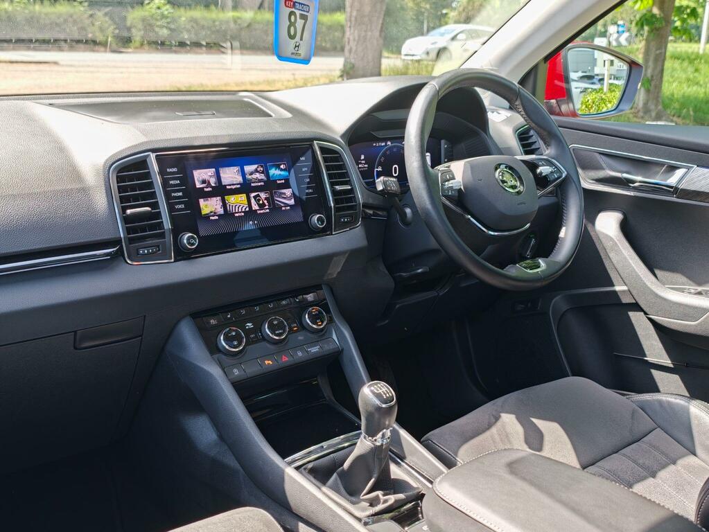 Skoda Karoq 1.5 Tsi Act Se L Euro 6 Ss Red #2