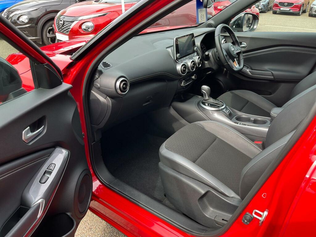 Nissan Juke 1.0 Dig-t N-connecta Dct Euro 6 Ss AE24YSD Red #2