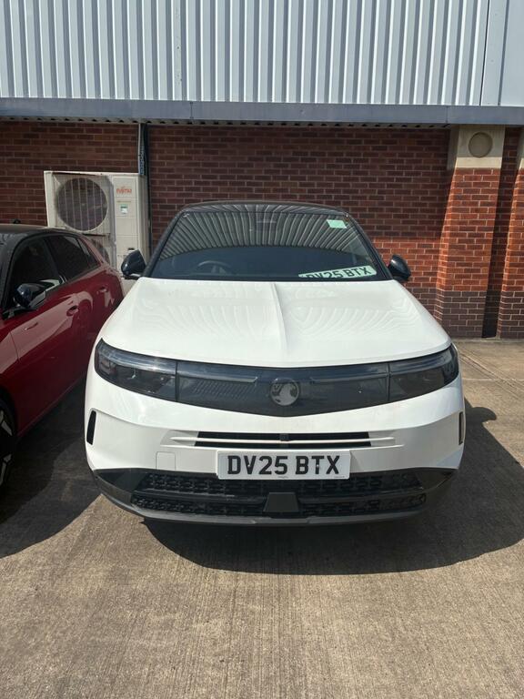 Vauxhall Grandland 1.2 Ultimate E-dct Euro 6 Ss White