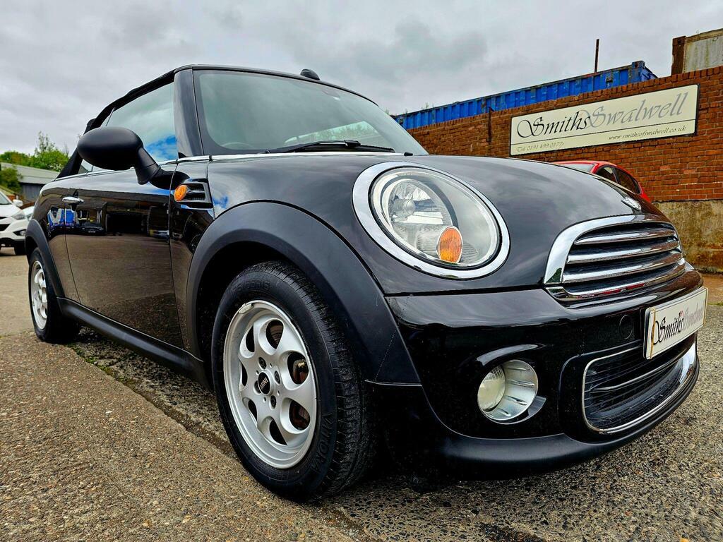 Mini Convertible 1.6 One Euro 5 Black