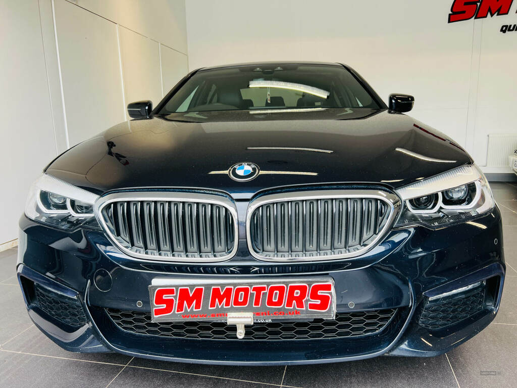 BMW 5 Series 520D M Sport YP18BLX Black #4