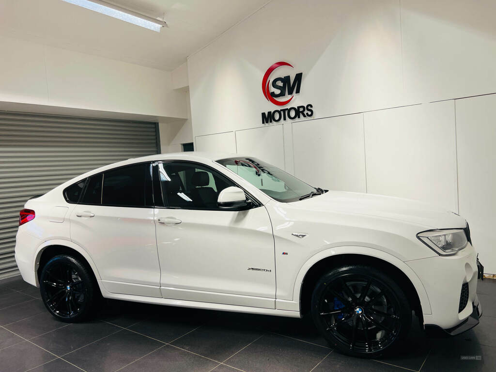 BMW X4 Xdrive20d M Sport Step YJ67PBW White #2