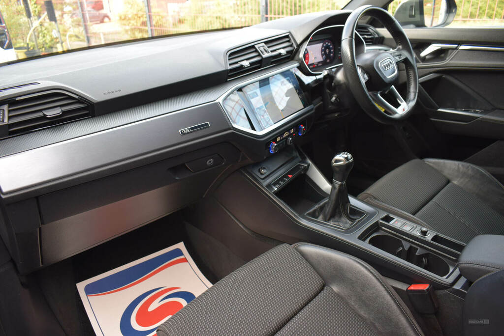 Audi Q3 35 Tfsi S Line NU69ZWN Grey #3