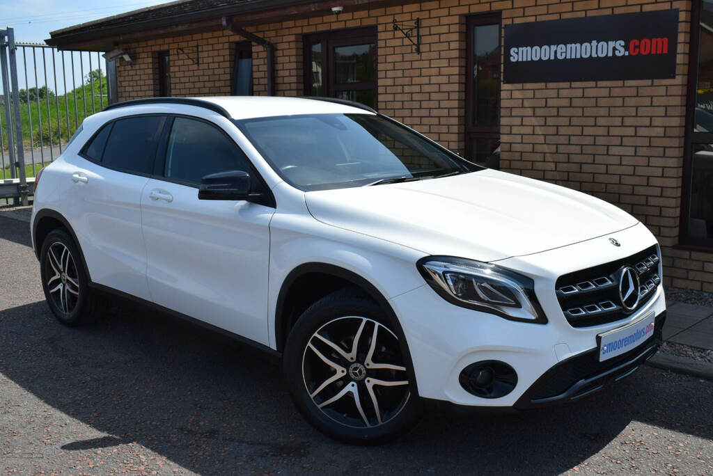 Mercedes-Benz GLA Class Gla 180 Urban Edition White