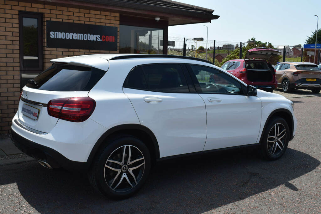 Mercedes-Benz GLA Class Gla 180 Urban Edition WX69VNA White #4