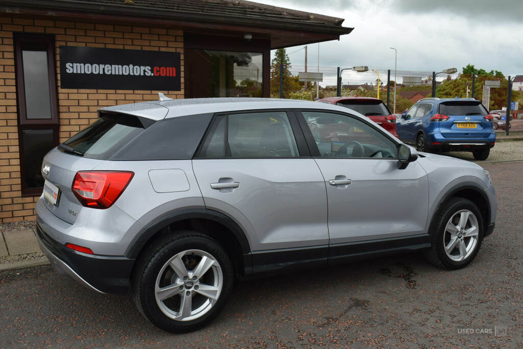Audi Q2 1.0 Tfsi Sport SR17LLE Silver #4