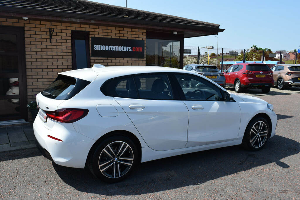 BMW 1 Series 118I 136 Sport Live Cockpit Professional AMZ1813 White #4