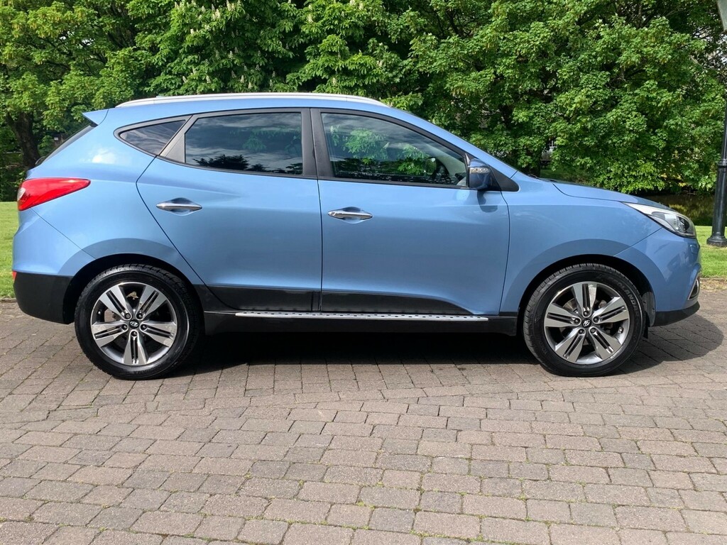 Hyundai Ix35 1.7 Crdi Premium Euro 5 Ss VO14YEL Blue #6