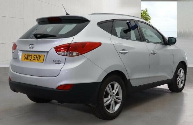 Hyundai Ix35 1.7 Crdi Premium Euro 5 Ss Silver #3