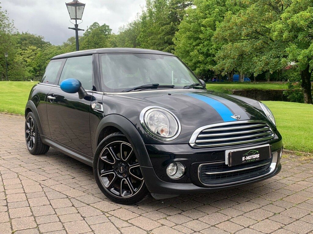 Mini Hatch 1.6 Cooper Bayswater Euro 6 Ss YE63PNZ Black #2