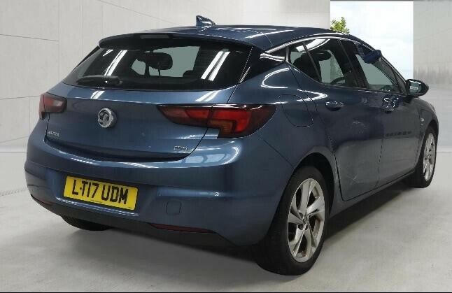 Vauxhall Astra 1.6 Cdti Blueinjection Sri Nav Euro 6 Ss LT17UDM Blue #3