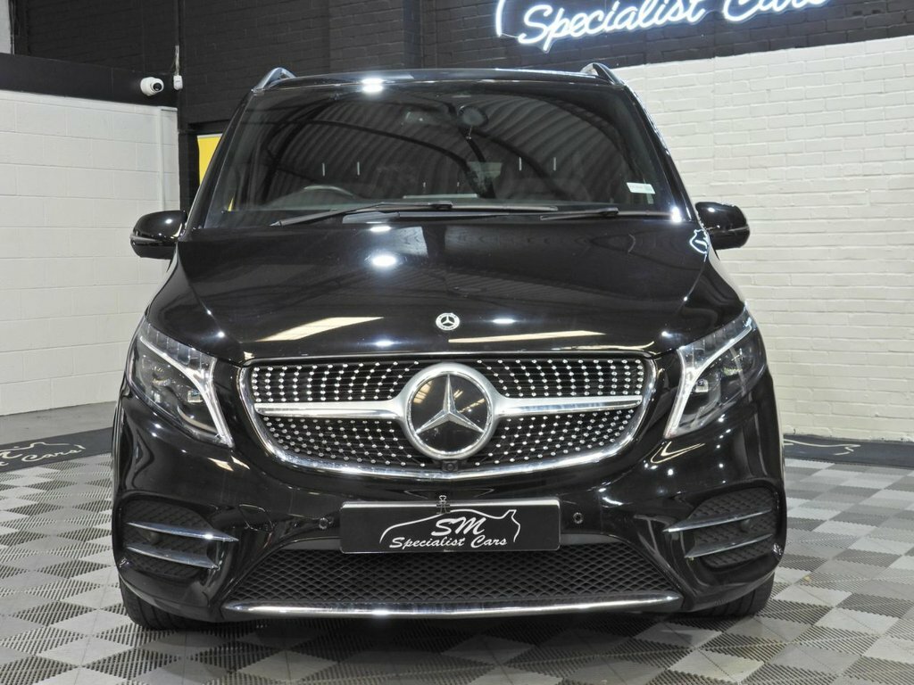 Mercedes-Benz V Class 2L Amg Line YK23OTE Black #6