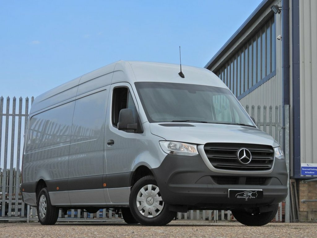 Mercedes-Benz Sprinter 2L Premium HX73WCO Silver #5