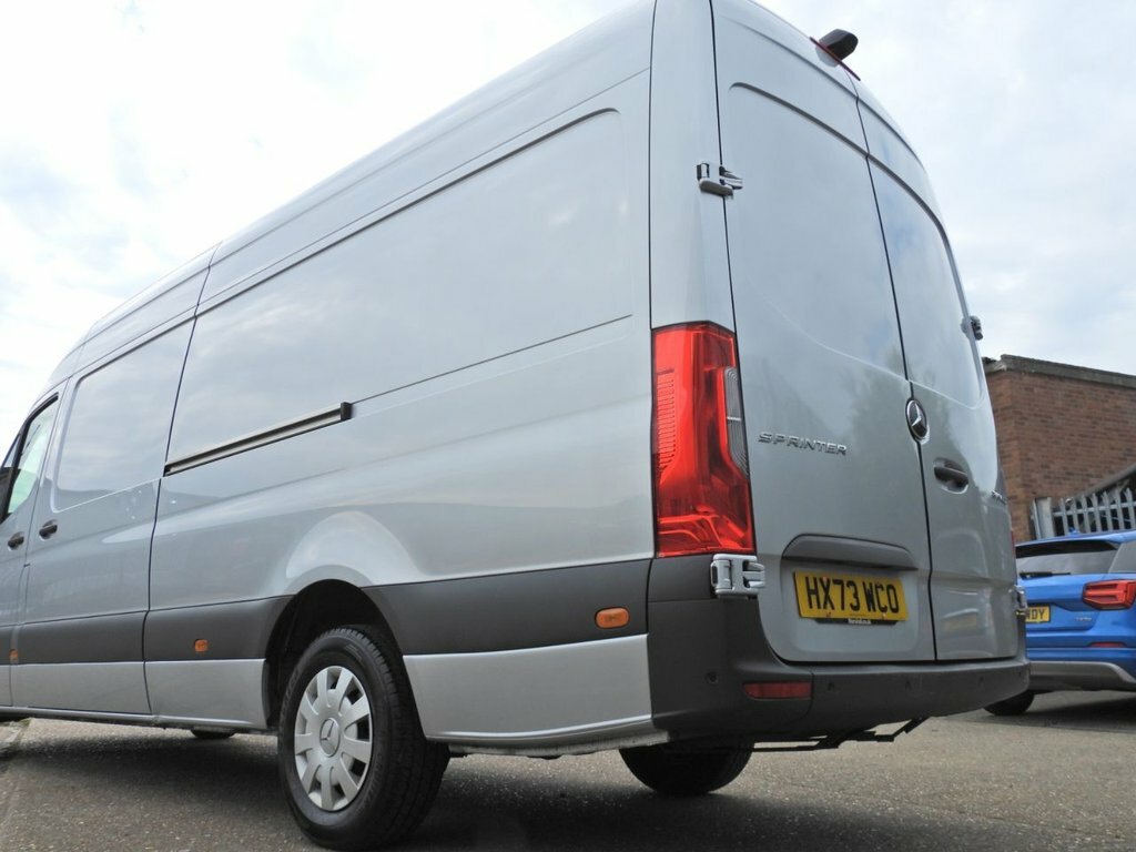 Mercedes-Benz Sprinter 2L Premium HX73WCO Silver #2