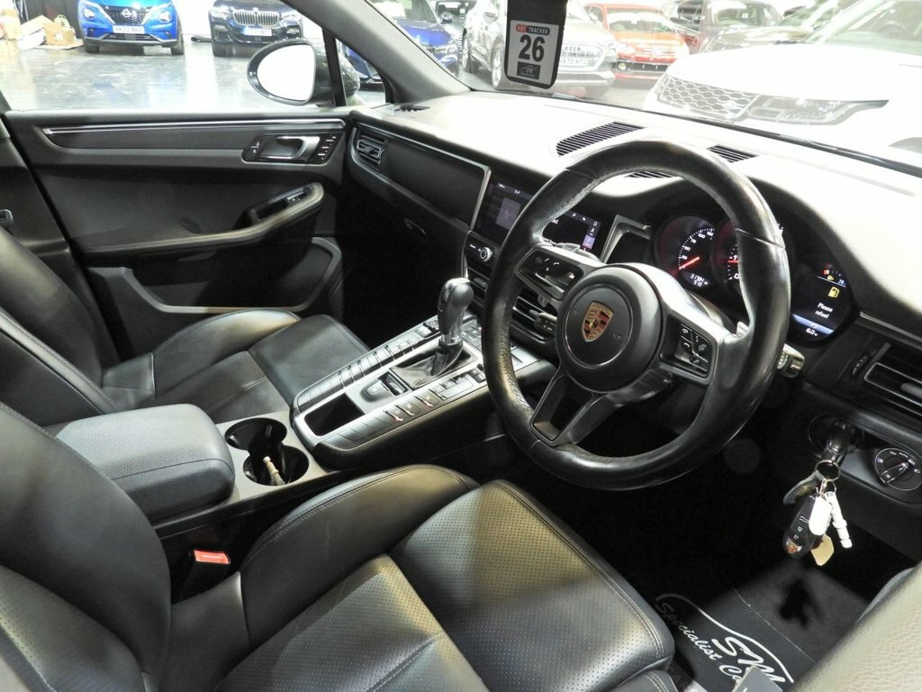 Porsche Macan 2L Null Grey #3
