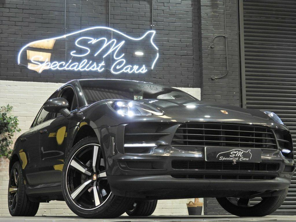 Porsche Macan 2L Null Grey