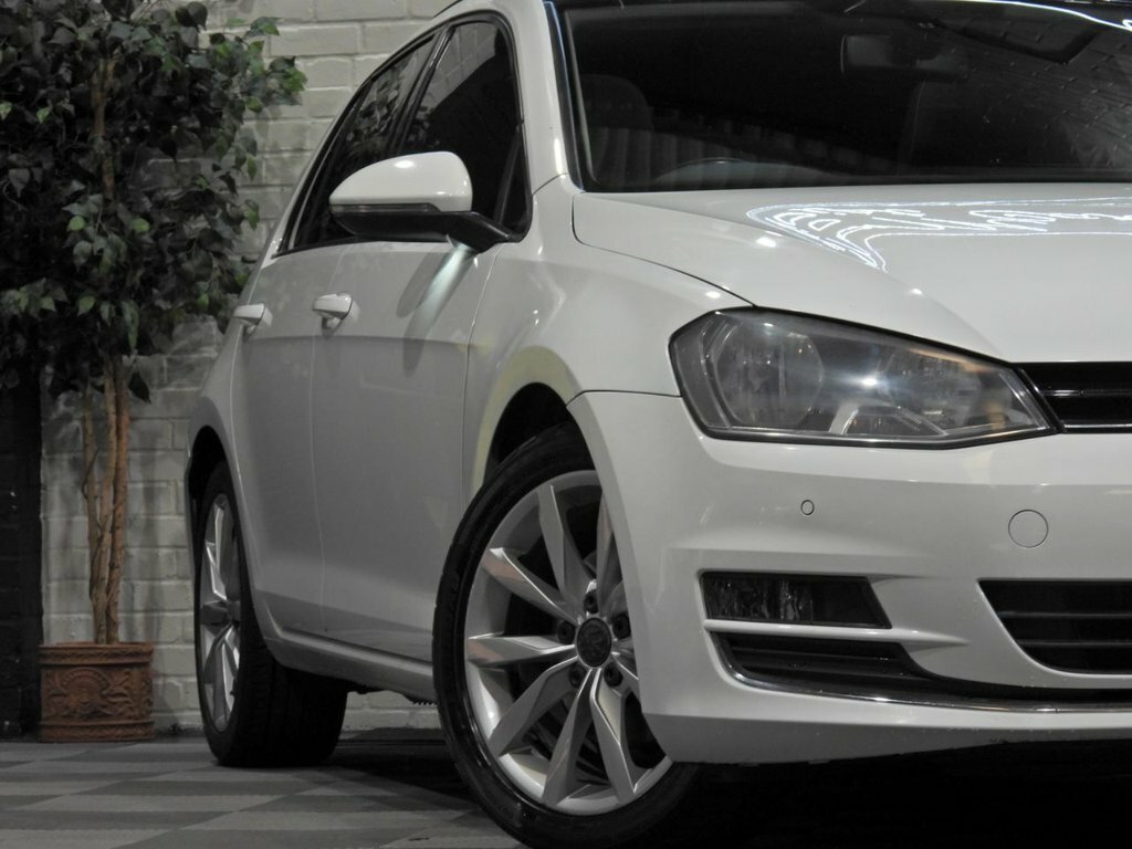 Volkswagen Golf 2L Gt FN14LRX White #2