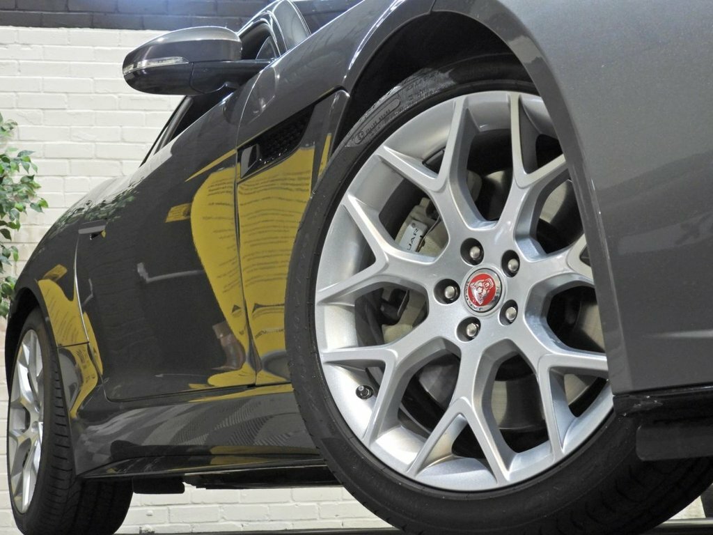 Jaguar F-Type 3L R-dynamic Grey #5