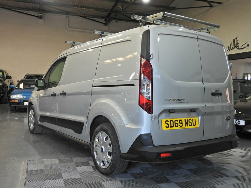 Ford Transit Connect 1L Trend Silver #2