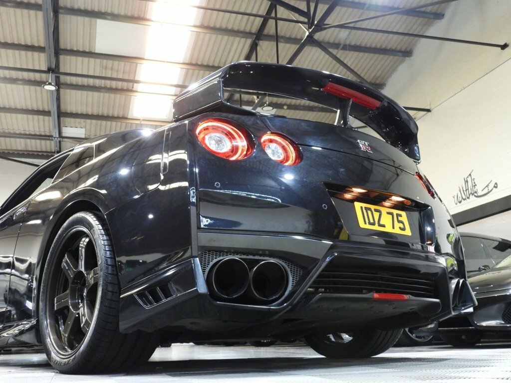 Nissan GT-R Prestige Black #28