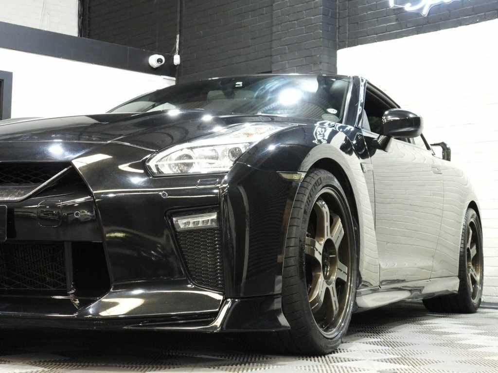 Nissan GT-R Prestige Black #12