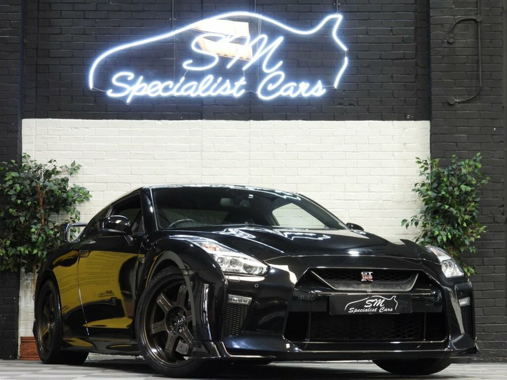 Nissan GT-R Prestige Black #2
